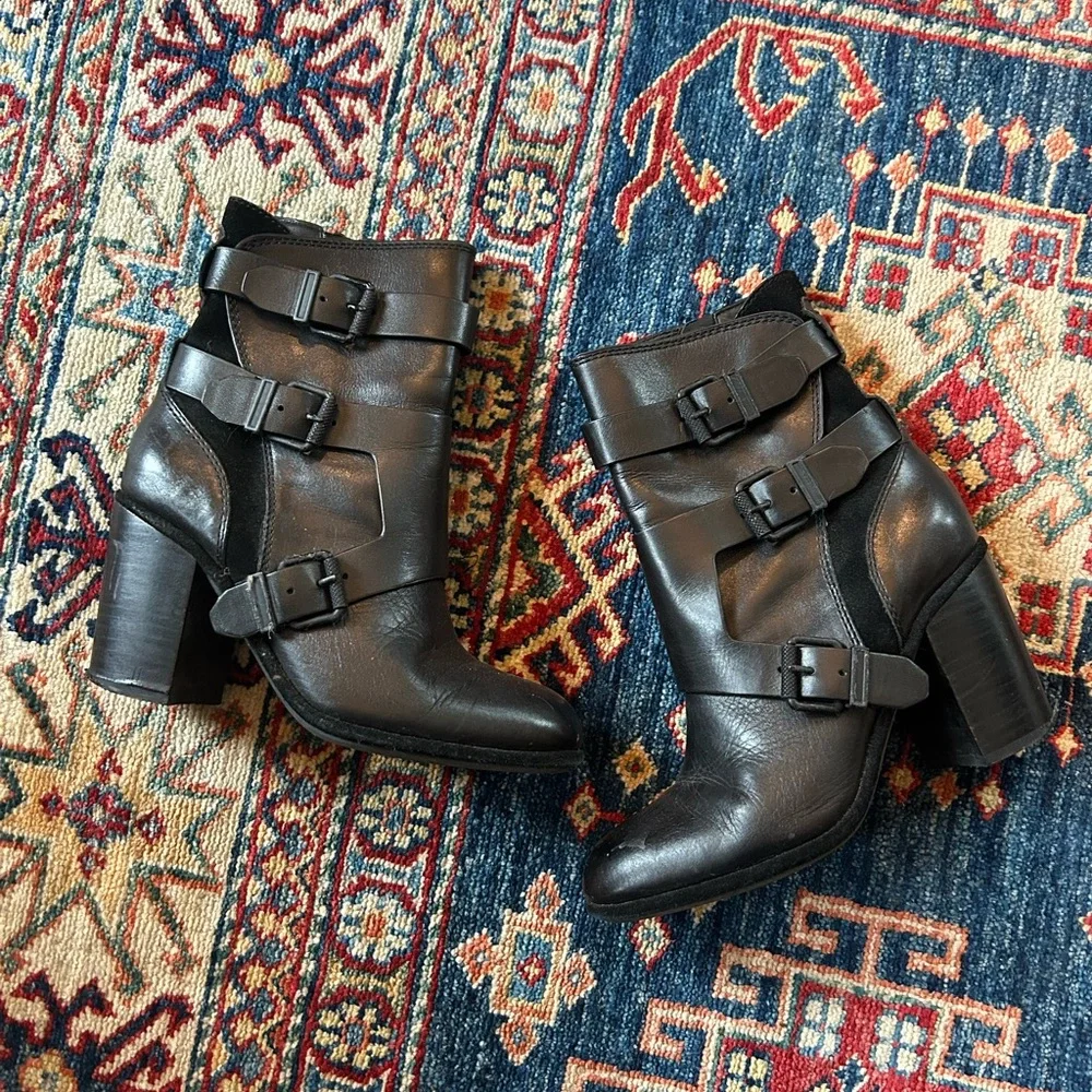 Calvin Klein Women's Black Buckle Susie Ankle Boots
